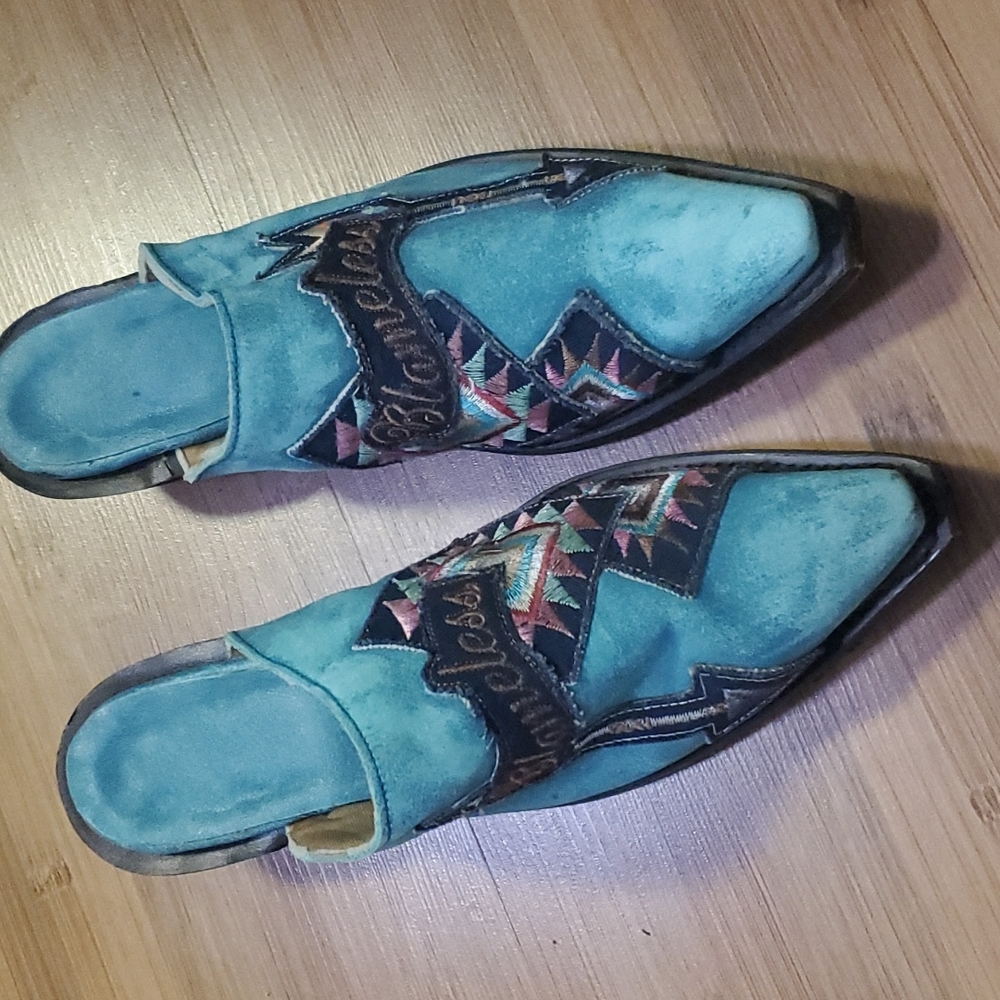 Nwot laredo aztec sz 7.5